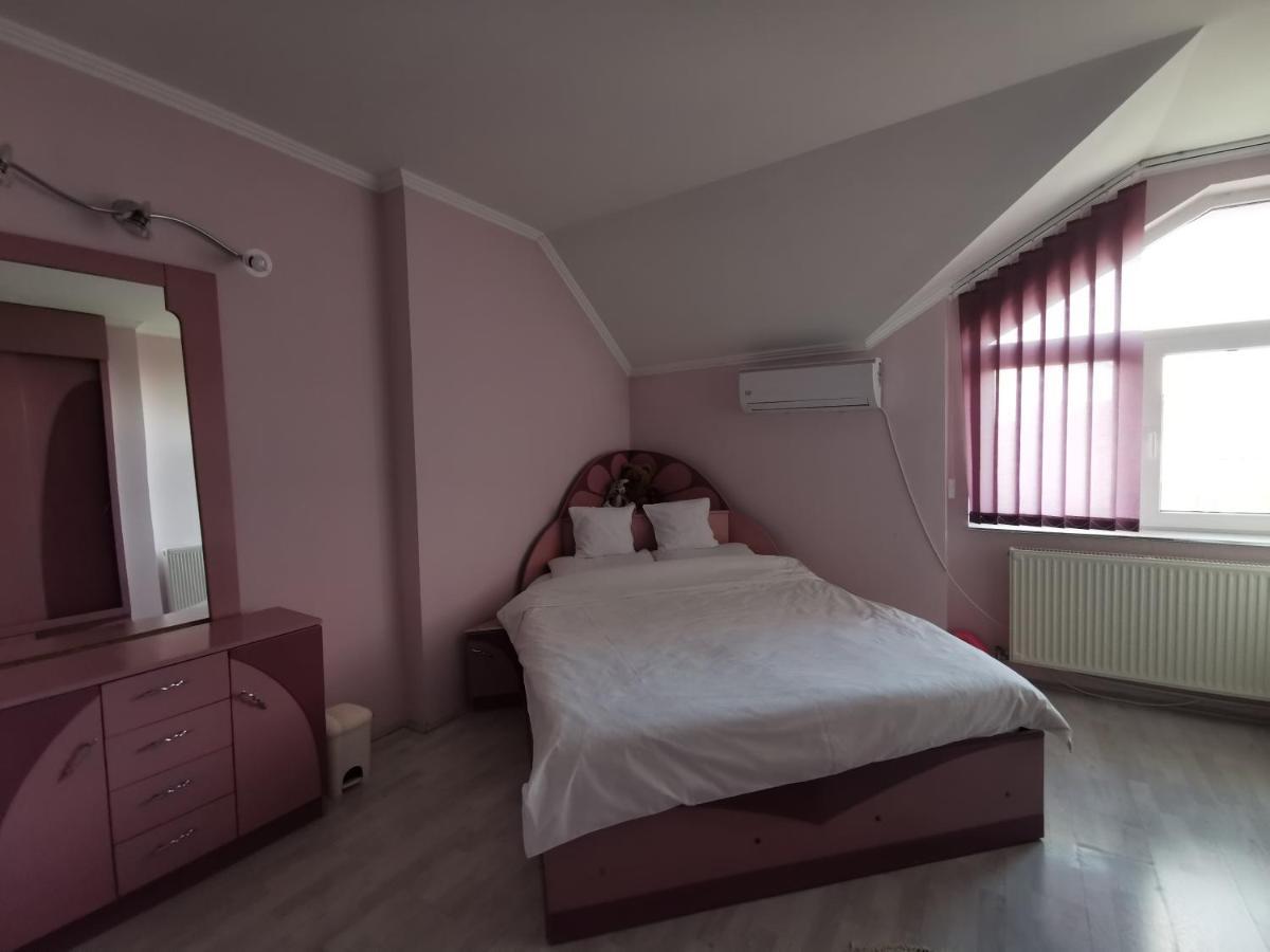 Hotel Vila Angela Felix Sînmartin Zewnętrze zdjęcie