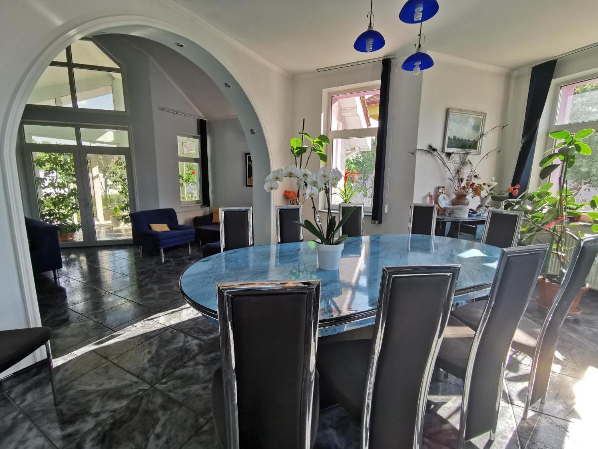 Hotel Vila Angela Felix Sînmartin Zewnętrze zdjęcie