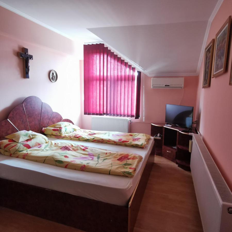 Hotel Vila Angela Felix Sînmartin Zewnętrze zdjęcie